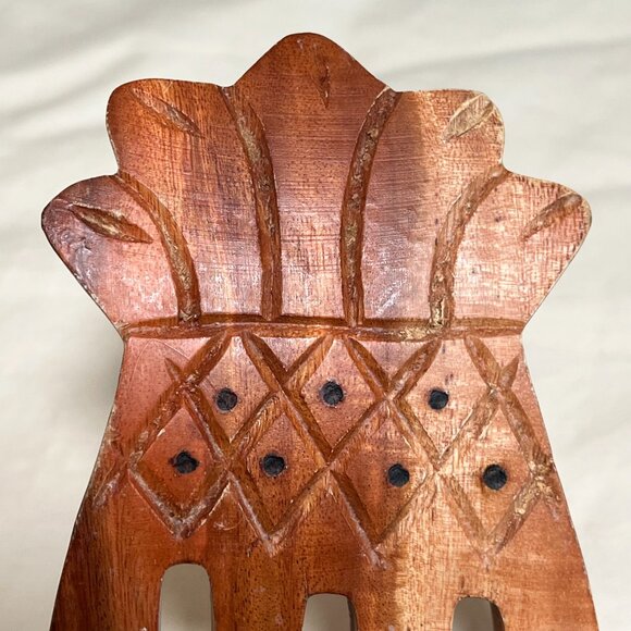 Pineapple Shaped Carved Acacia Wood Salad Forks Servers - Picture 2 of 9